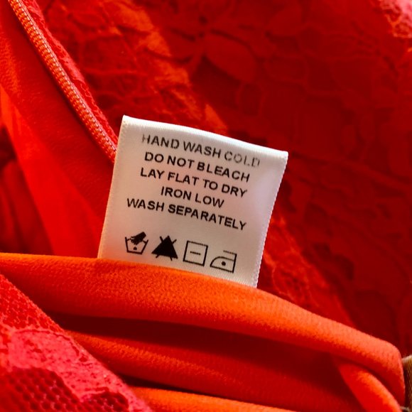 Lovers and Friends Kenneth Jumpsuit in Red Size Small - Picture 5 of 6